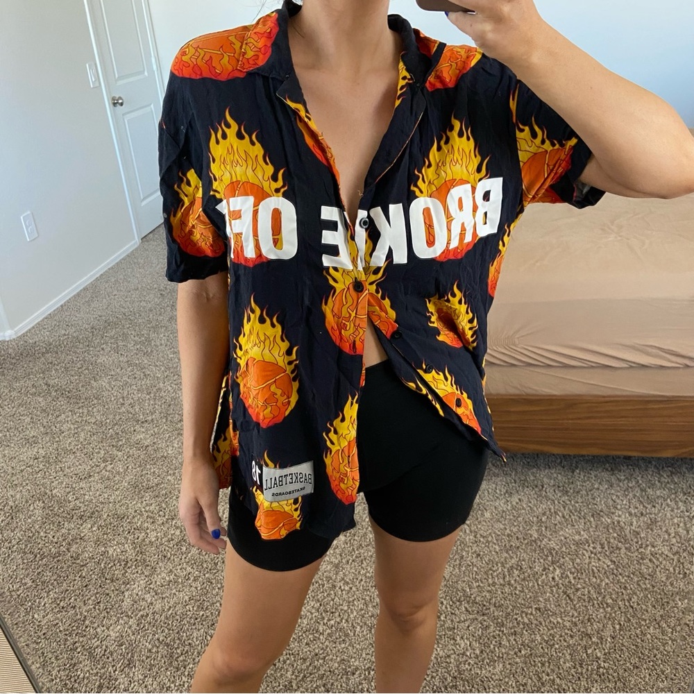 Basketball flame skate shirt